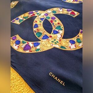 Chanel silk scarf- black